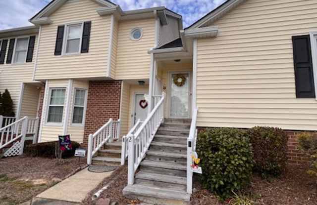 2502 St. Christopher Circle Unit #2 Gallery 1