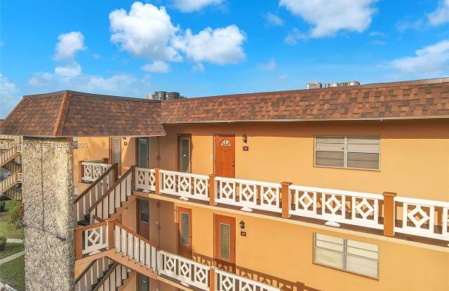 5041 W Oakland Park Blvd photos photos