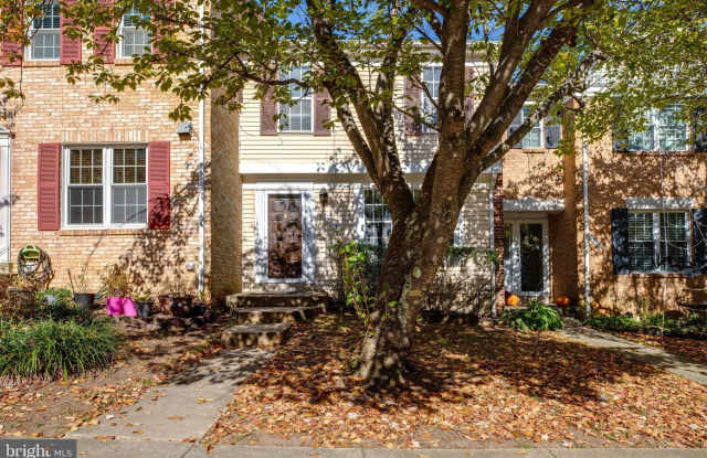 5713 LAWSONS HILL COURT photos photos