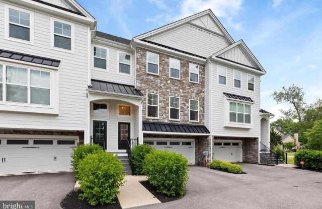 4113 ADDISON Court Gallery 1