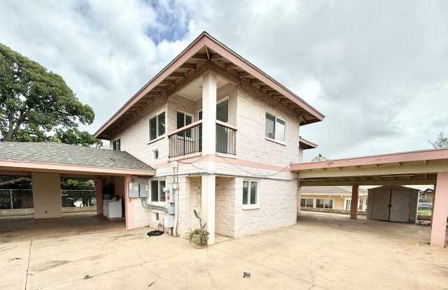 Huge 6br/3ba SF House with Solar Panels! photos photos