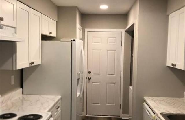 188 Rue Fontaine photos photos