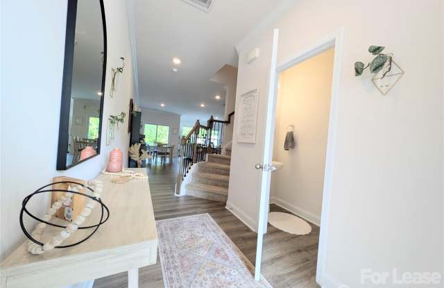 626 Altamonte Drive Gallery 4