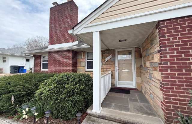 9709 SAXONY Road photos photos