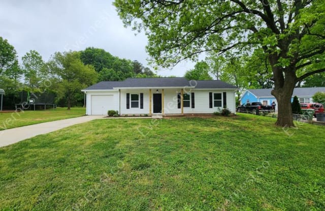 534 Chestnut Ln - 534 Chestnut Lane, Monroe, GA 30655