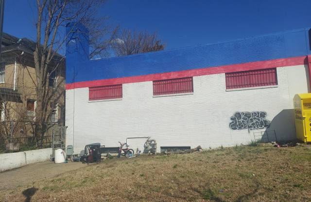 4900 GEORGIA Avenue NW photos photos