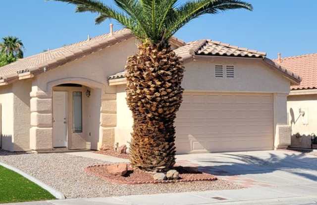 Charming Single Story 3 Bedroom Home For Rent. photos photos