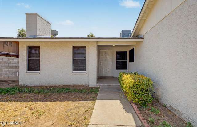 5527 W CORTEZ Street Gallery 3
