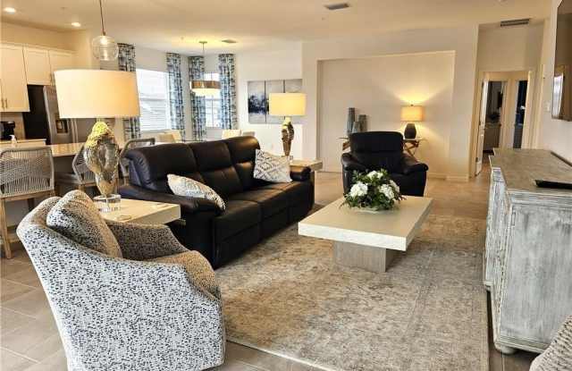 5722 Oakmont photos photos