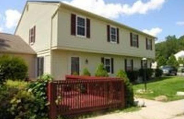 33614 Bayvieww Dr - 33614 Bayview Drive, Macomb County, MI 48047