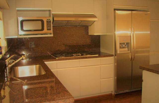 6729 Avenida Andorra Gallery 2