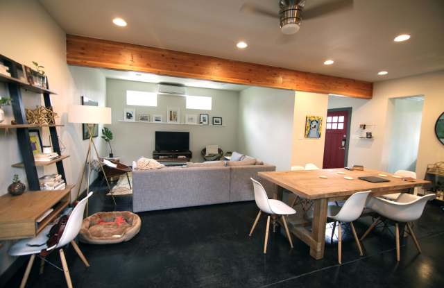 300 A North Parker Avenue - 300 North Parker Avenue, Bryan, TX 77803