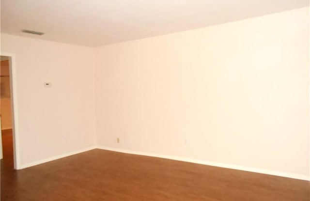 3026 Sunnybrook Road Gallery 4