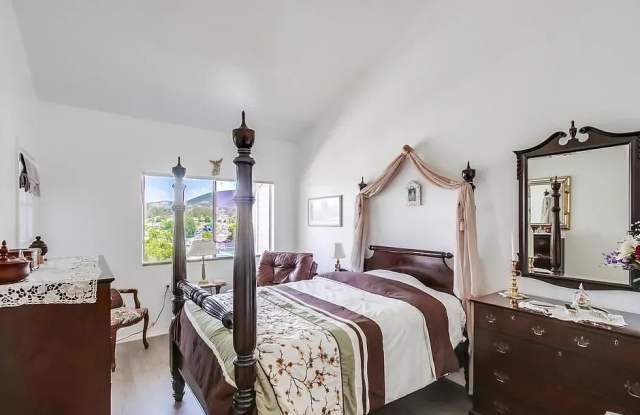1616 Circa Del Lago Unit C304 Gallery 1