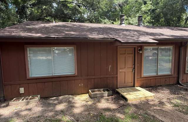 BREWSTER ESTATES duplex available NOW! photos photos