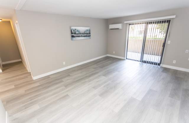 32200 Cathedral Canyon Drive Gallery 2