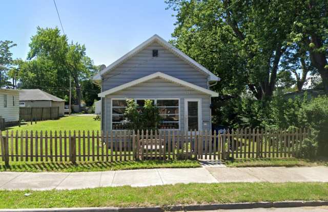 552 White Street photos photos