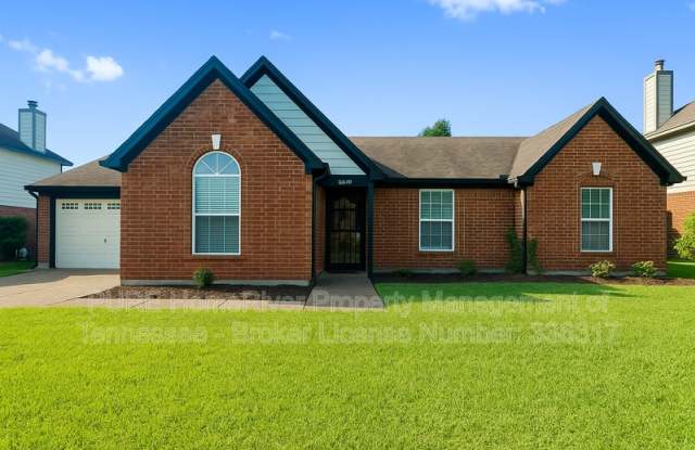 9695 Kingsridge Dr Gallery 1
