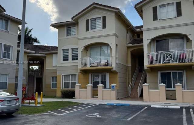 8912 W Flagler St photos photos