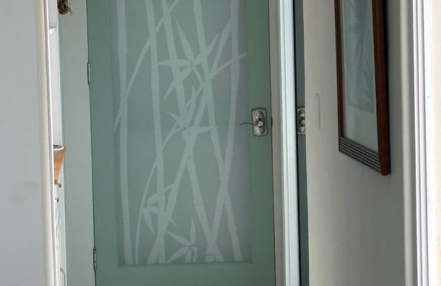 Tropic Seas #708- Elegant Gold Coast living only steps to the ocean! photos photos