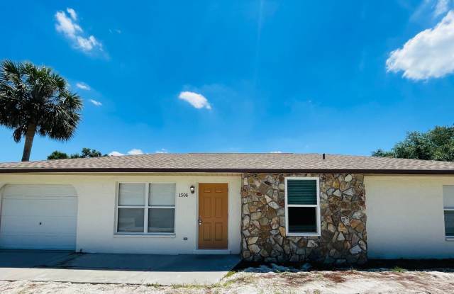 PORT CHARLOTTE ANNUAL RENTAL photos photos