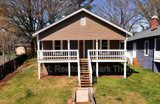 1032 Cornell St photos photos