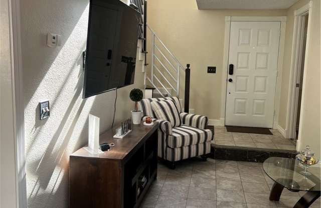 985 Flapjack Drive photos photos