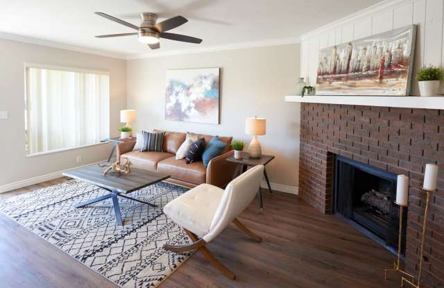 Riverside 1468-70 photos photos