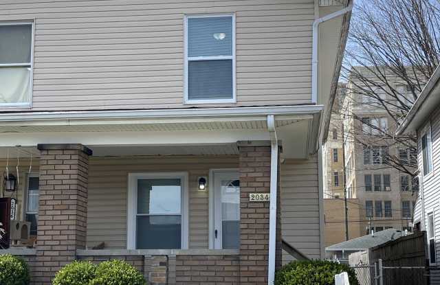 2034 Singleton Street photos photos