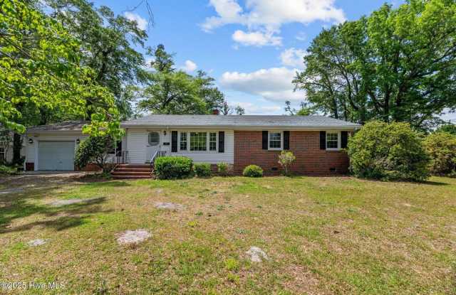 607 Pinetree Drive photos photos