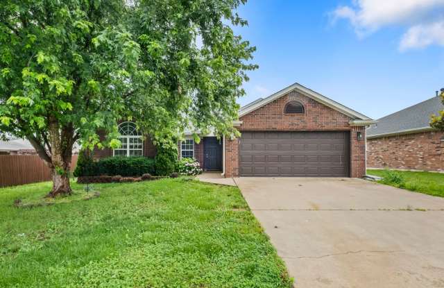 Stylish 3 Bed, 2 Bath Retreat with Modern Touches  Fenced Yard! photos photos
