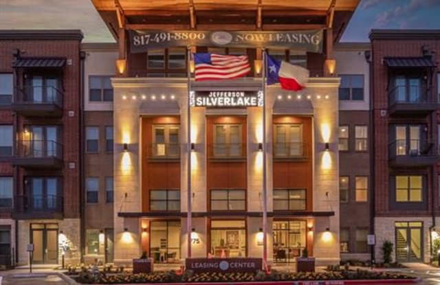 Jefferson Silverlake - 1775 Ira E Woods Avenue, Grapevine, TX 76051
