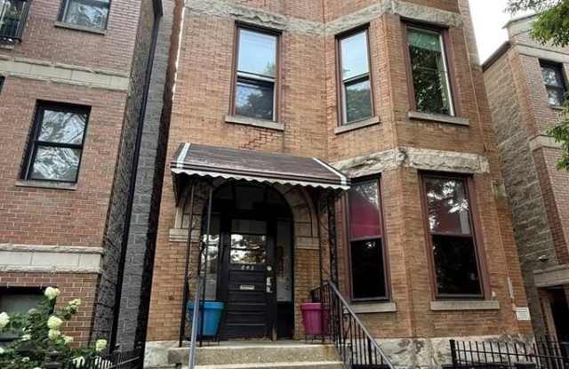 845 N Mozart Street photos photos