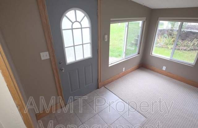 3216 Bowling Street Southwest Gallery 2