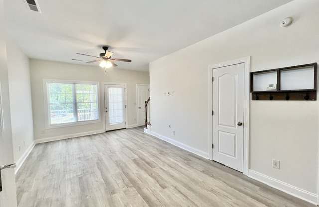 1511 Bridgewood Dr Gallery 3
