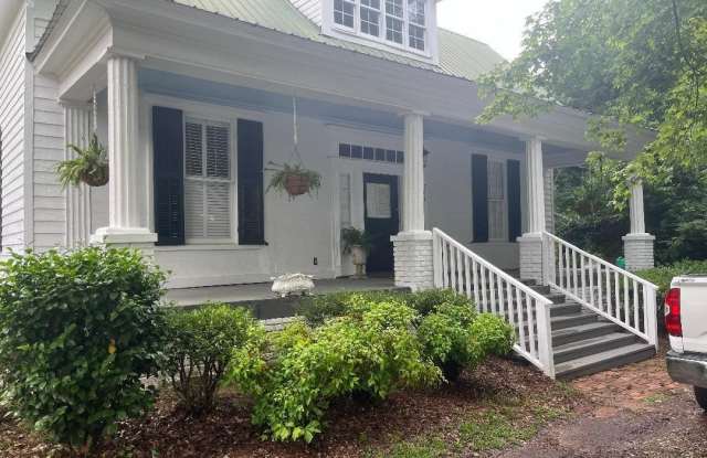 568 S Talbotton Street photos photos