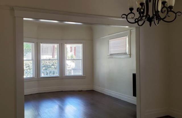 804 Loma Vista Drive Gallery 3