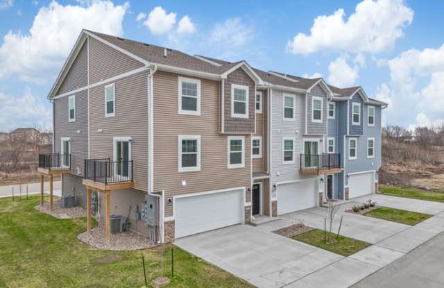 2725 NW Kate Shelley Lane - 2725 Northwest Kate Shelley Lane, Ankeny, IA 50023