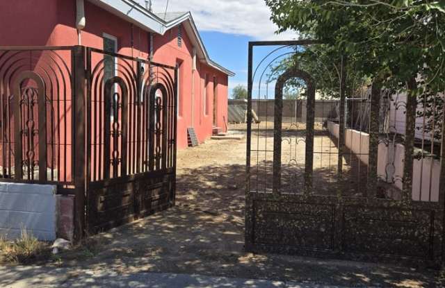 523 Slate Avenue Northeast photos photos