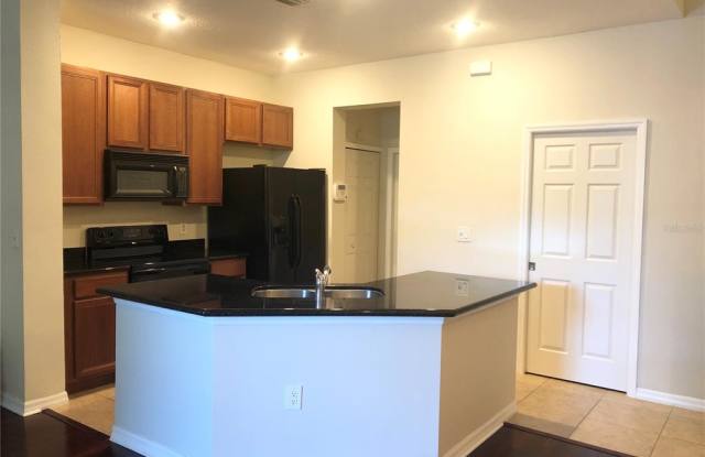 7449 ARLINGTON GROVE CIRCLE Gallery 3