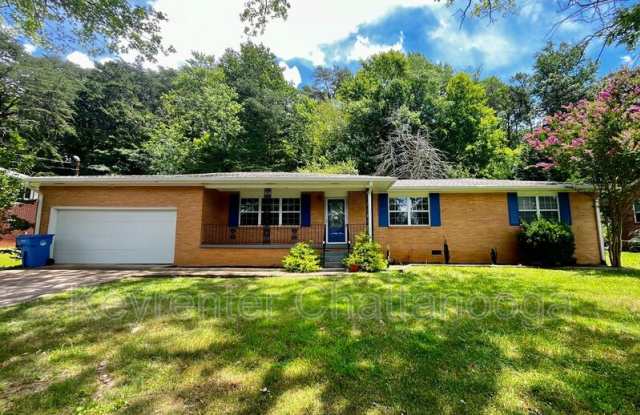 5608 N Elm St photos photos
