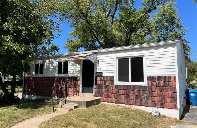 1163 Prigge Avenue photos photos