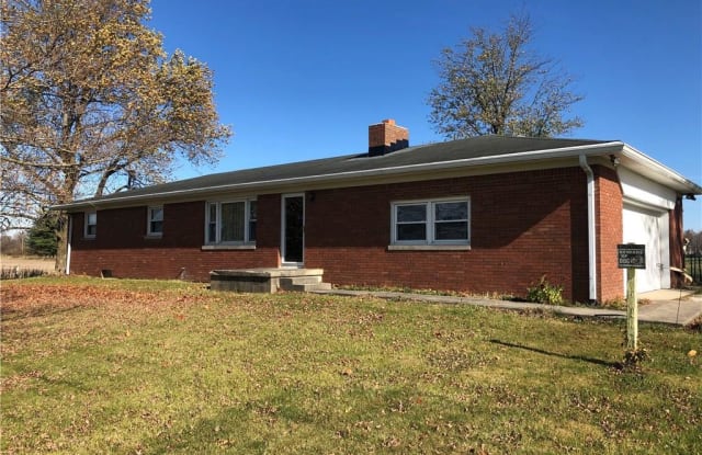 145 South Taylor Avenue - 145 Taylor Road, Zionsville, IN 46077
