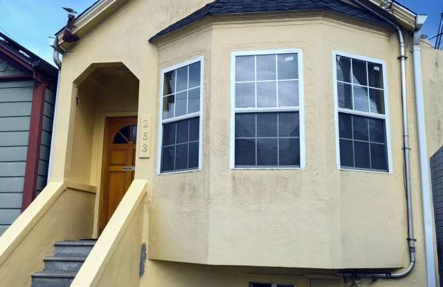 253 Louisburg Street photos photos