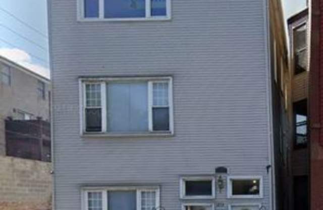 1213 West Erie Street - 1213 West Erie Street, Chicago, IL 60642