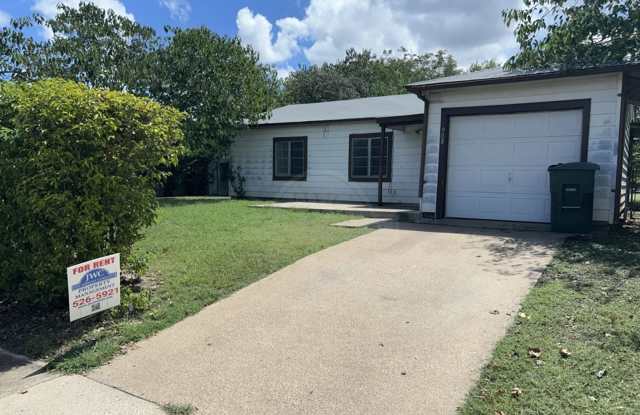 908 Sutton, Killeen - 908 Sutton Drive, Killeen, TX 76541 908 Sutton, Killeen - 908 Sutton Drive, Killeen, TX 76541