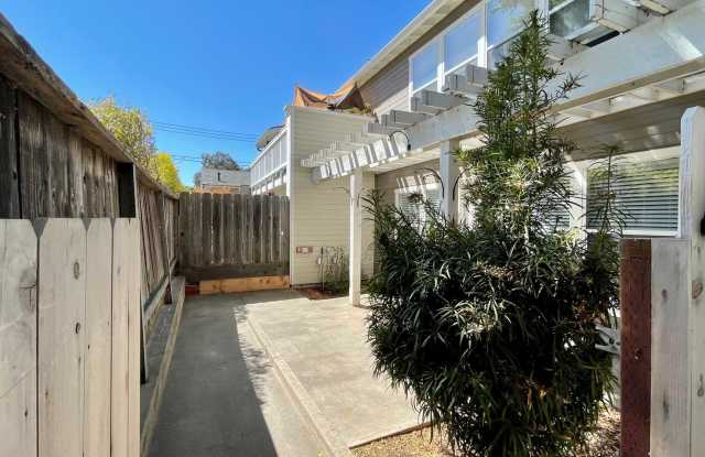 Studio Rental Located Halfway Between Downtown SLO and Cal Poly Campus photos photos