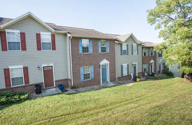 1334 Devon Lane - 1334 Devon Lane, Harrisonburg, VA 22801 1334 Devon Lane - 1334 Devon Lane, Harrisonburg, VA 22801