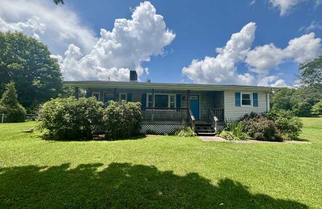114 Lunceford Ln photos photos
