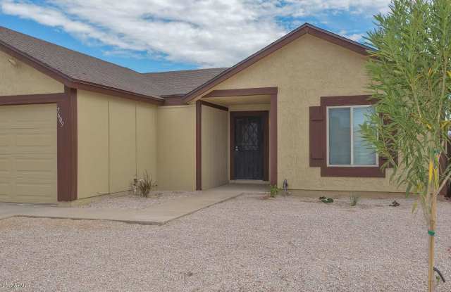 7609 W HAZELWOOD Street Gallery 3